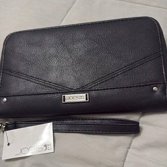 Joe's Jeans Black Women's Clutch Wallet NWT - Picture 2 of 6